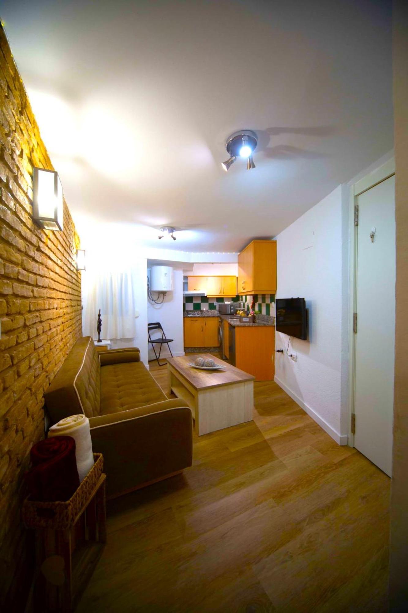 Santa Catalina Center Apartment Sevilla Bagian luar foto